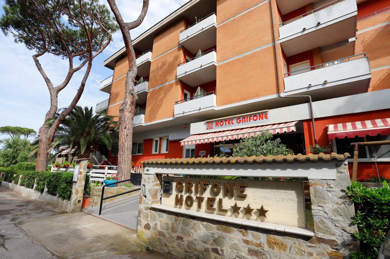 Hotel Grifone Principina a Mare Exterior foto